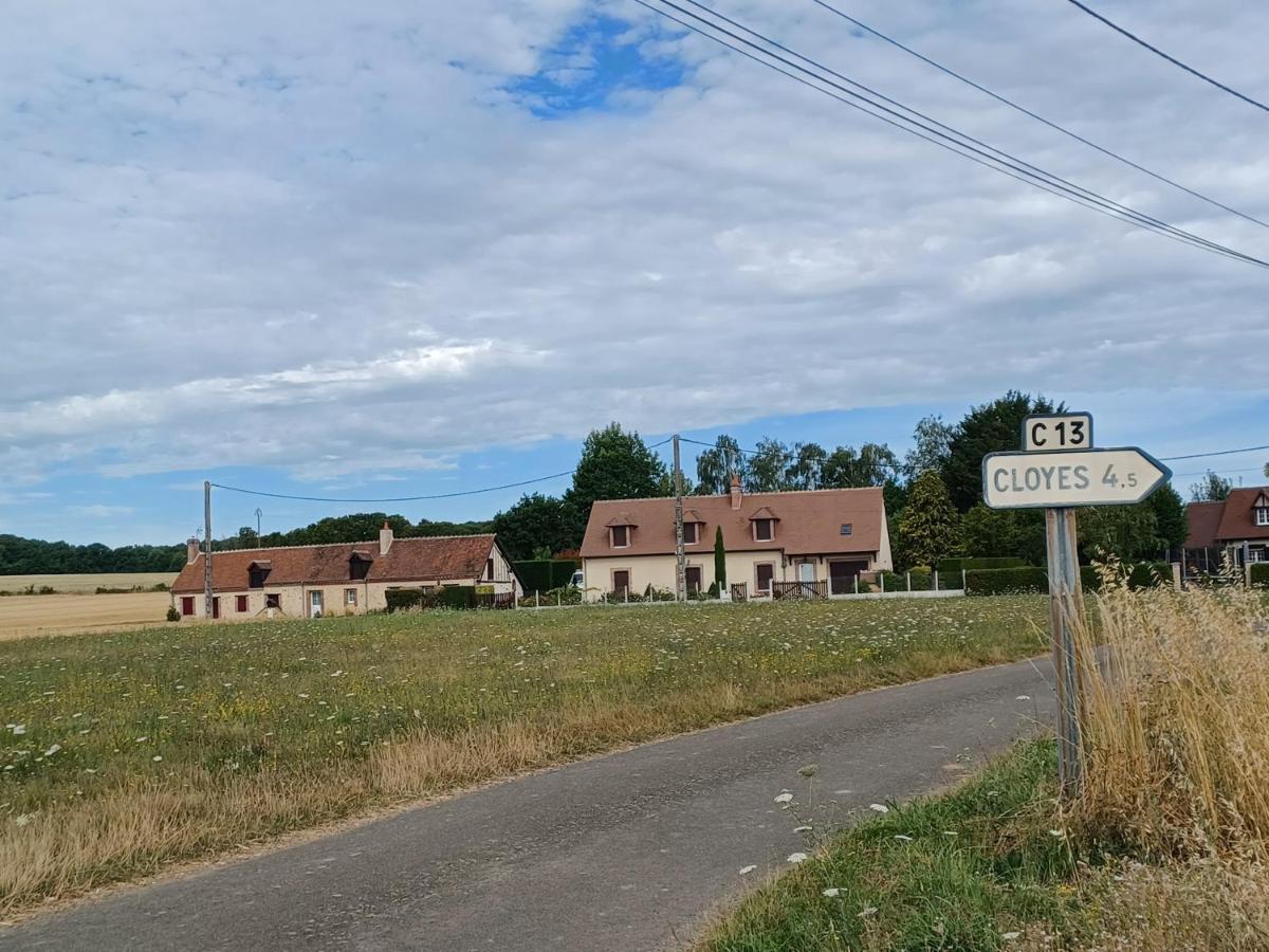 Gites Les Terriers Saint-Jean-Froidmentel Ngoại thất bức ảnh